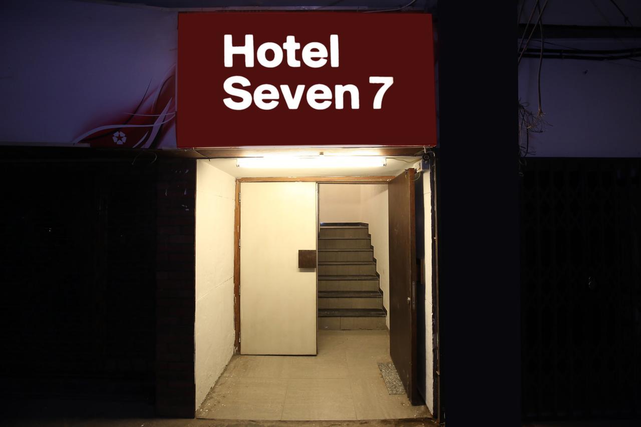 Hotel 7 Чандігарх Екстер'єр фото
